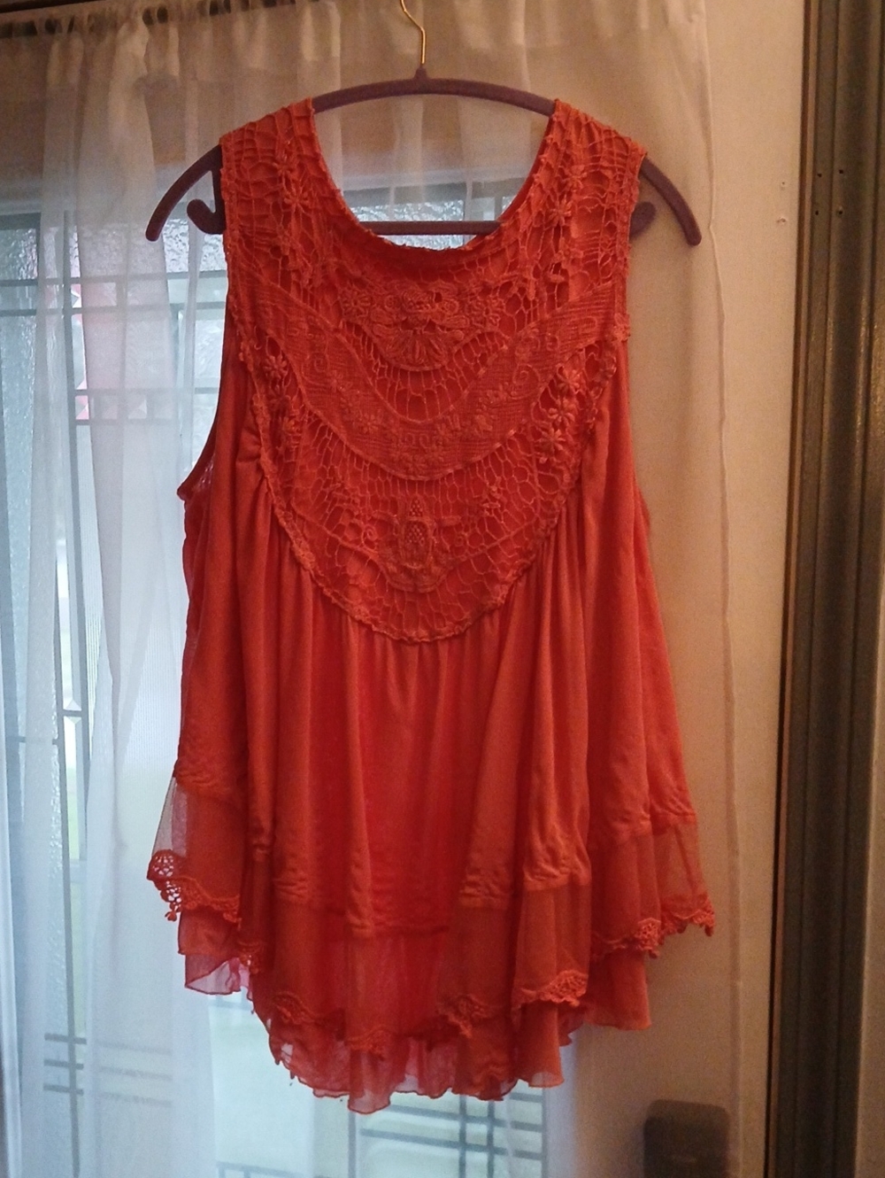 Ultra Pink Coral Lace Yoke Sleeveless Camisole
